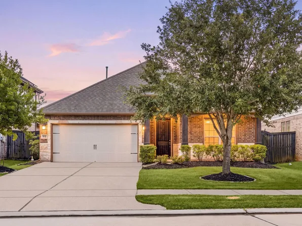 915 Abelia Ave, Richmond, TX 77406