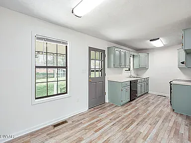 52 University Cv — Photo 3