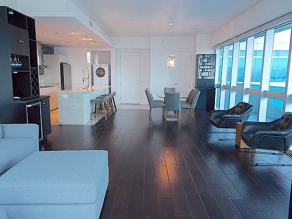 5th image of 4471 Dean Martin Dr Unit 2909