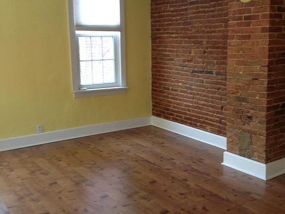 Bedroom 2-empty