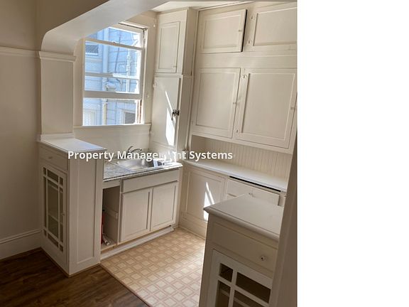 3rd image of 771 Guerrero St APT 7