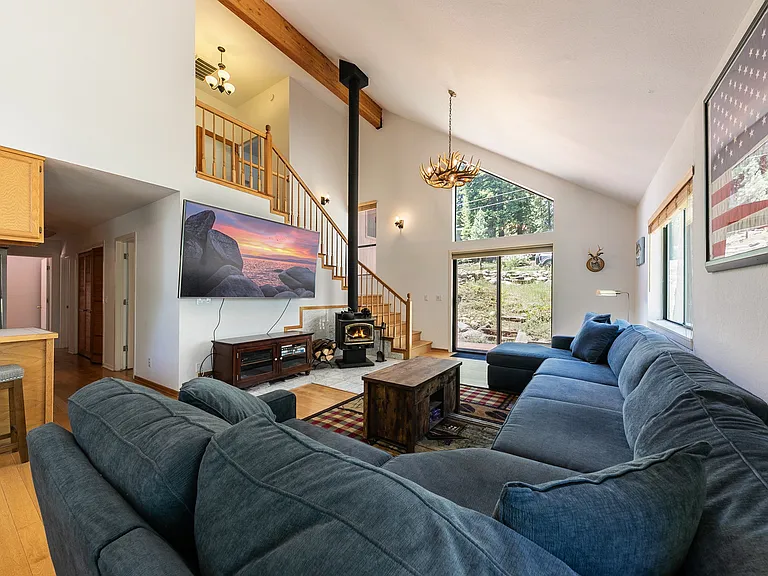 11059 Zermatt Dr — Photo 5