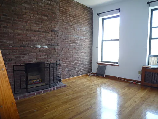 Rented by New Yorker Realty | media 37
