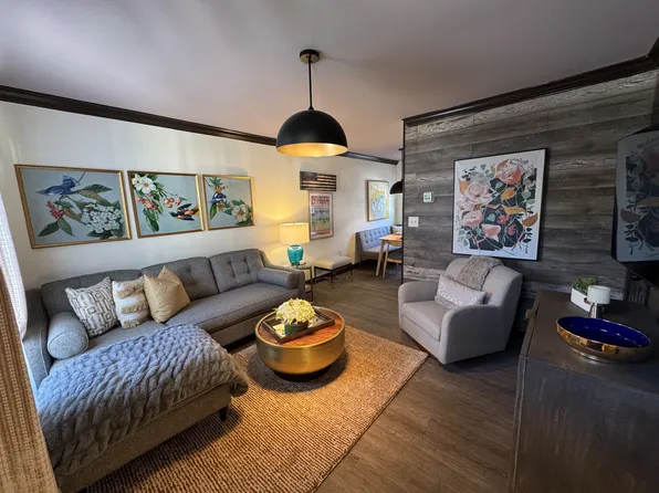 (undisclosed Address), Charlotte, NC 28208