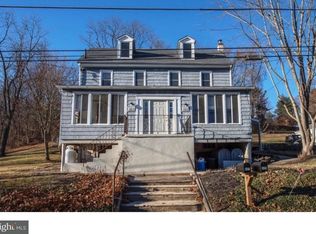 325 Crozerville Rd, Aston, PA 19014