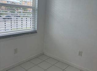 515 67th Ave APT 2, Saint Petersburg, FL 33706