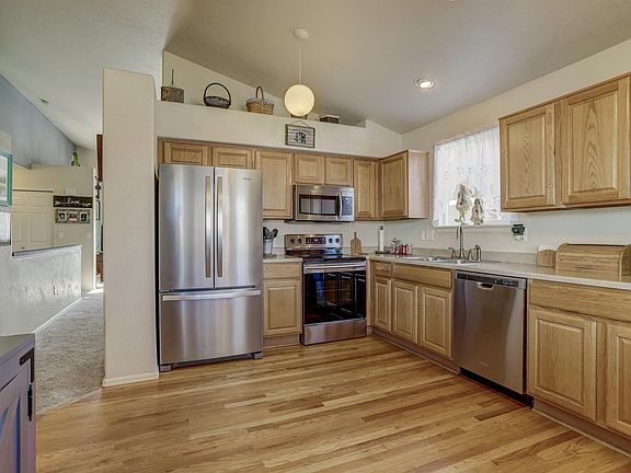 4th image of 3210 San Marino Ave