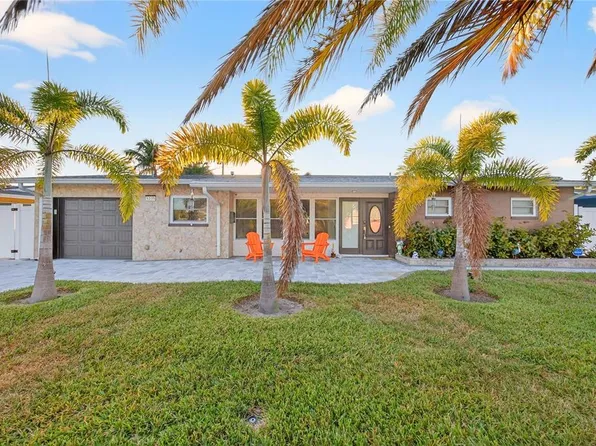 5235 40th St S, Saint Petersburg, FL 33711