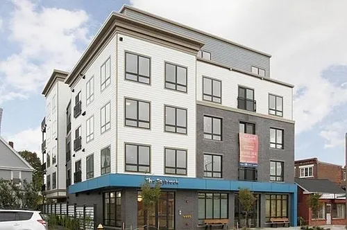 214 Market St #301 Photo 1