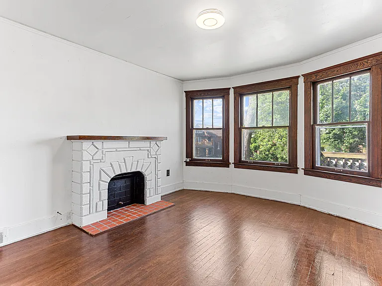 1076 N Rademacher St #1076 — Photo 3