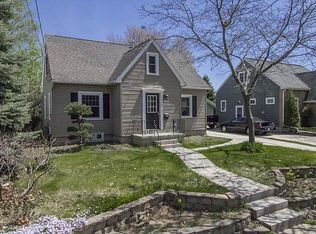 1013 N 21st St, Manitowoc, WI