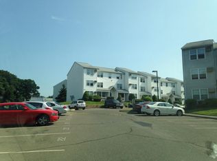 89COLEMA N Saint West Hvn, North Haven, CT 06516