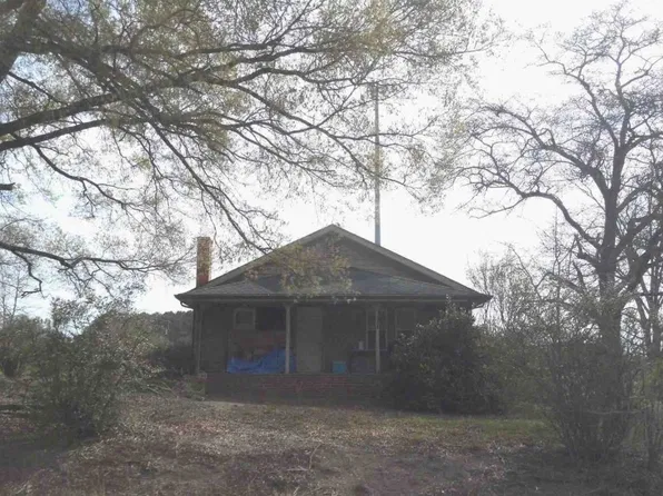 84 Raven Rock Rd, Lillington, NC 27546