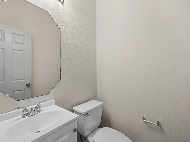 14444 Lilley Brook Cv — Photo 24
