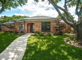 6926 Northwood Rd, Dallas, TX 75225