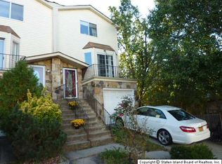 68 Villa Nova St, Staten Island, NY 10314