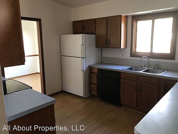 2nd image of 2305 42nd Avenue Ct