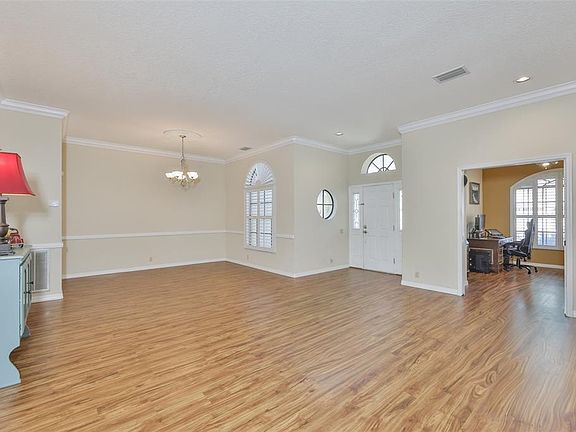 5th image of 7532 Cheltnam Ct