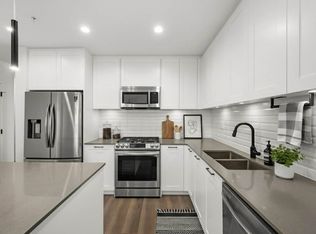 20052 83a Ave #403, Langley, BC
