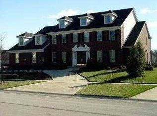 7125 Oak Bluff Ln, Maumee, OH