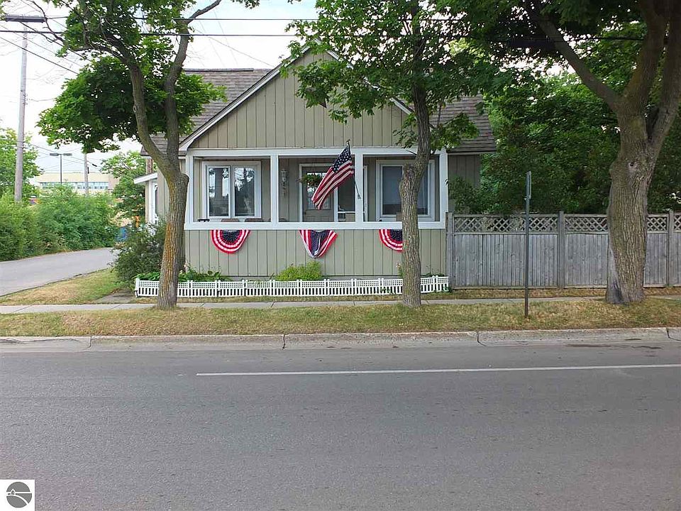 1st image of 119 Barlow St