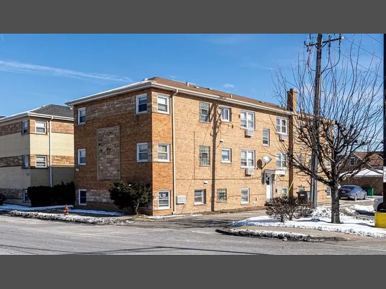 2125 S Harlem Ave #2E — Photo 5