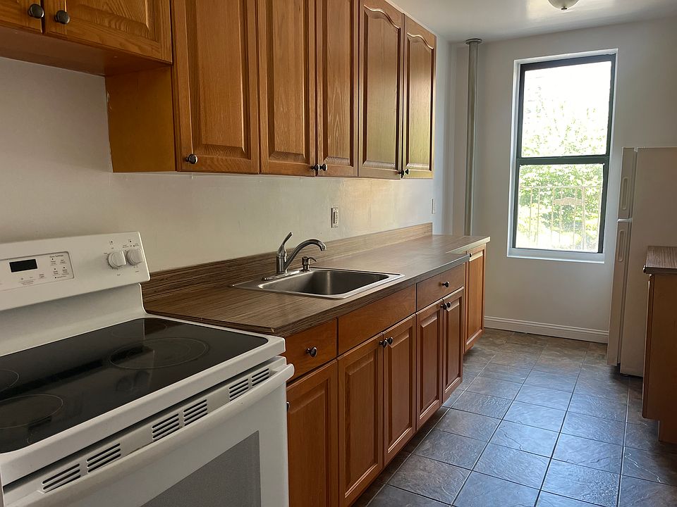 1st image of 119 Vermilyea Ave APT 2G