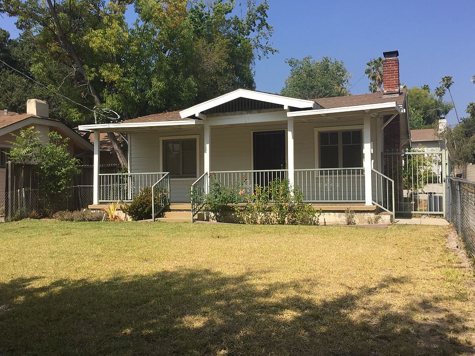 1st image of 833 N Catalina Ave
