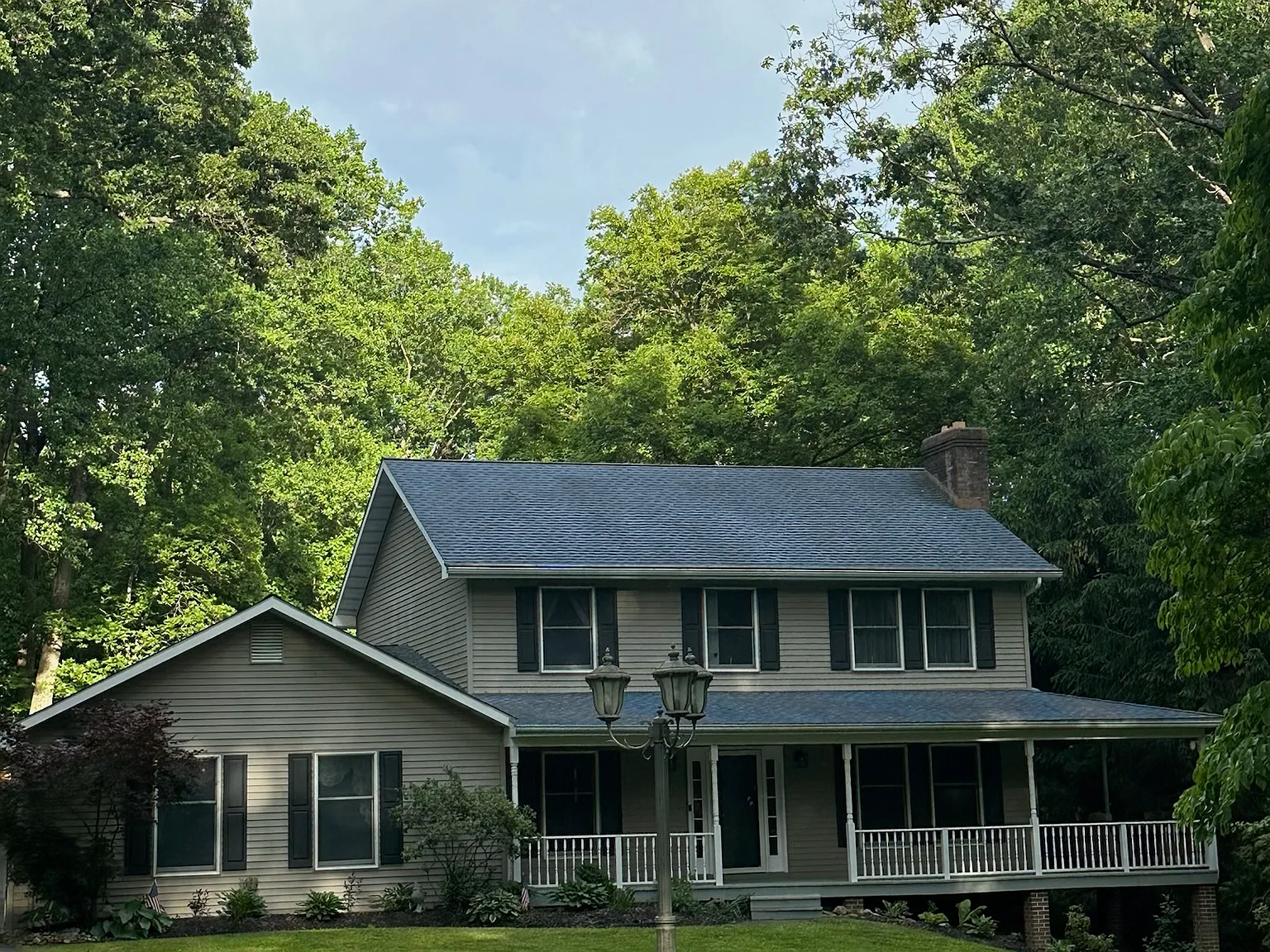 4 bed, 2.5 bath, 3000 sqft, $3,700 — Photo 1