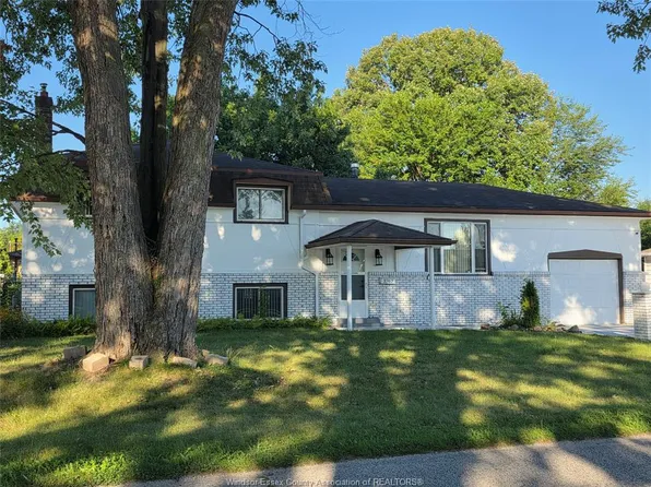 3767 Turner Rd, Windsor, ON N8W 3N2