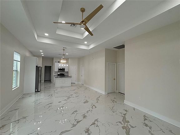 3rd image of 2220 Riverbend Dr