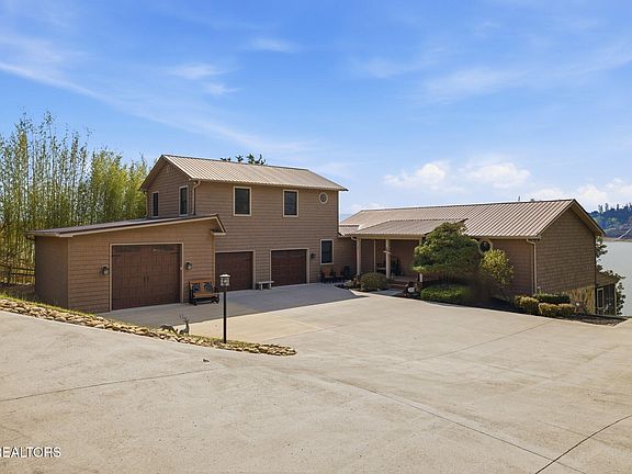 3rd image of 468 Trotline Rd