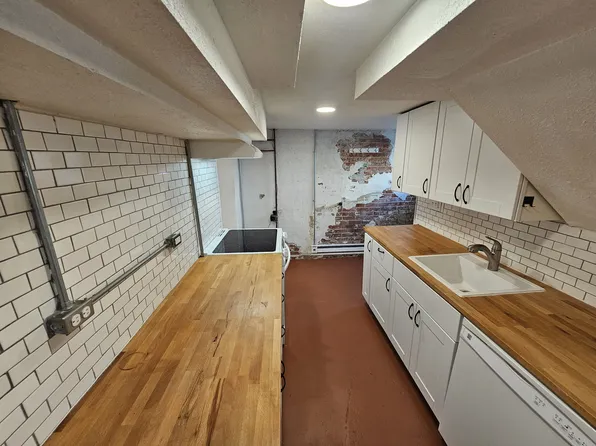 1818 E 23rd Ave #B, Denver, CO 80205