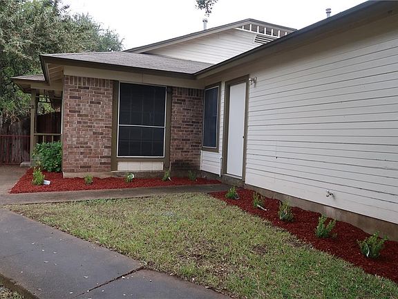 2nd image of 4600 Brown Bark Pl #B