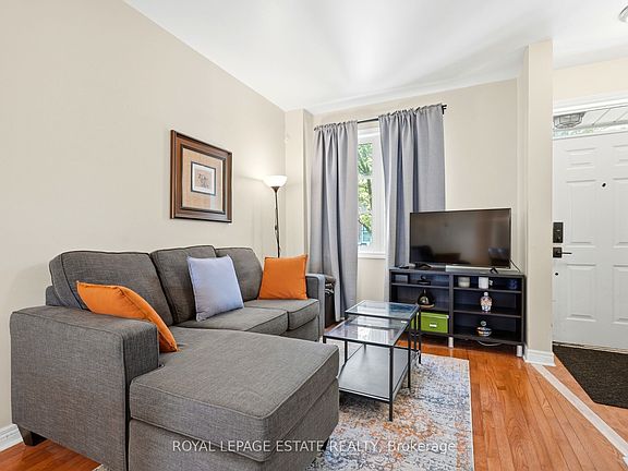 3rd image of 99 Goodwood Park Ct #4