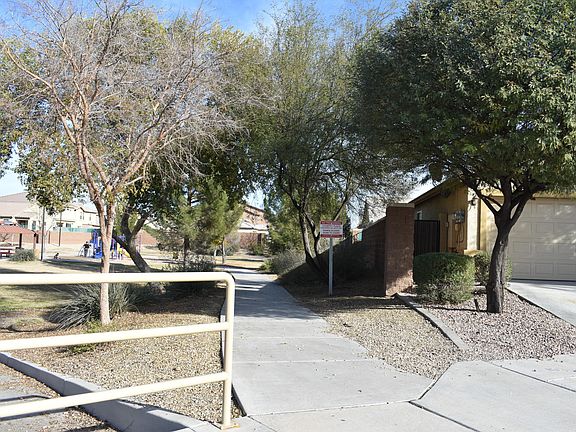 2nd image of 2619 S 101st Ln