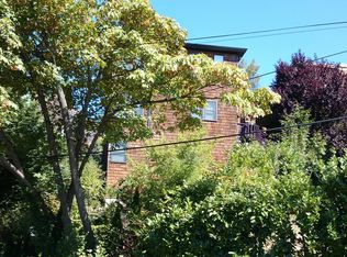 1736 28th Ave S, Seattle, WA 98144