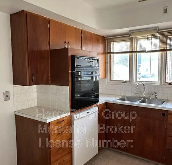 2627 Sunset Ln — Photo 5