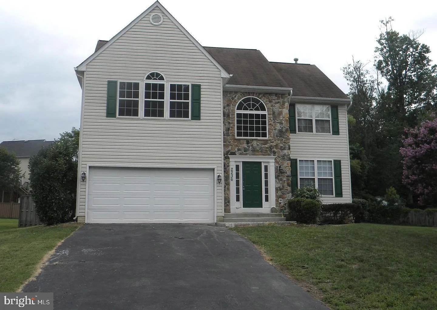 3 bed, 3.5 bath, 2970 sqft, $3,250 — Photo 1