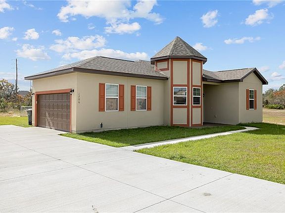 3rd image of 1706 Snook Pl