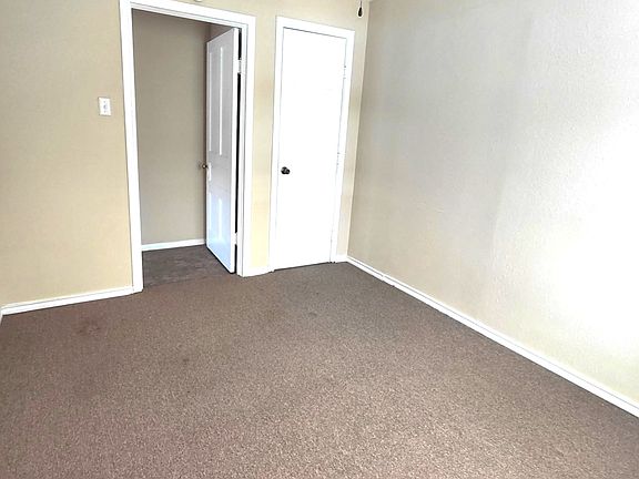 5th image of 1908 1/2 Monroe St APT A