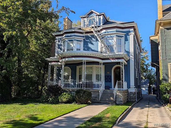 374 Elmwood Ave APT 1