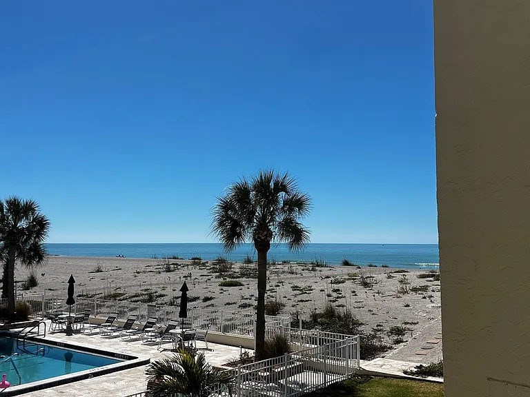 1150 Tarpon Center Dr #201 — Photo 60