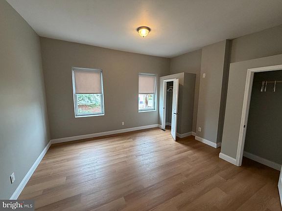 5th image of 807 Cameron St