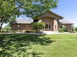 15970 Woodend Rd, Bonner Springs, KS 66012