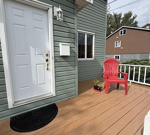 4th image of 9 Ingrid Avenue