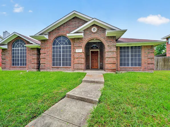 2209 Dana Dr, Rowlett, TX 75088