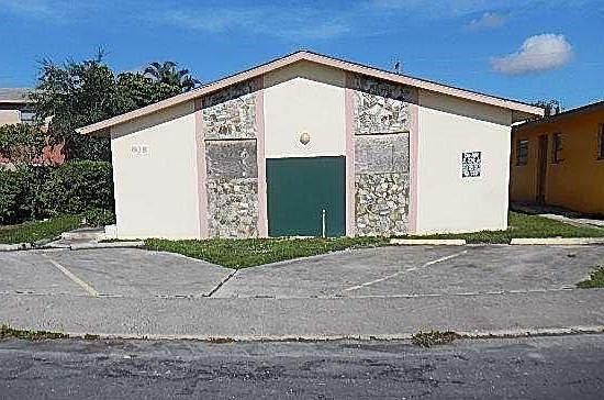 1st image of 808 N G St #1