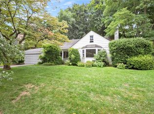 19 Bonnie Way, Larchmont, NY 10538