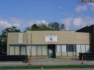 416 Middle Ave, Elyria, OH 44035